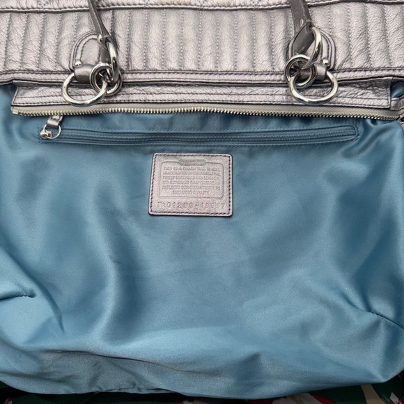 Coach Poppy Quilted Metallic Leather Tote Bag Silver Shoulder Handbag - Picture 6 of 10